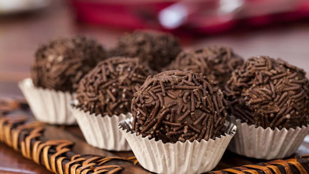 Brigadeiro brasileño de chocolate suave