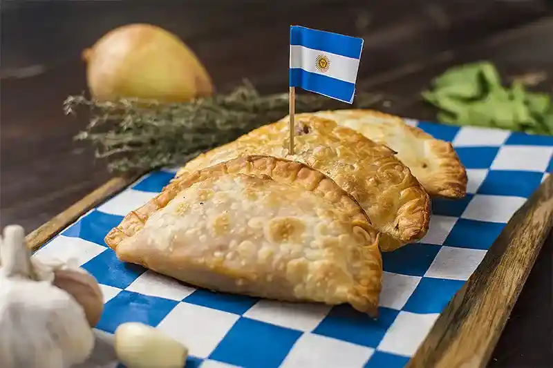Der ultimative Leitfaden für argentinisches Essen: Traditionelle Rezepte, Geschichte, Aromen und Geheimnisse der leidenschaftlichsten Küche