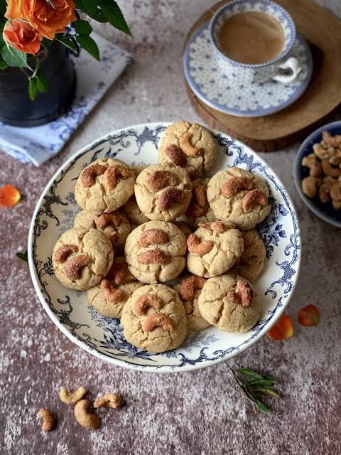 Köstliche Cashew- und Ghoriba-Kekse