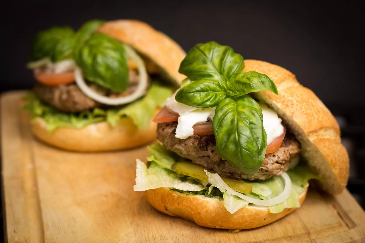 Hamburguesas de Cordero con Tzatziki Fresco