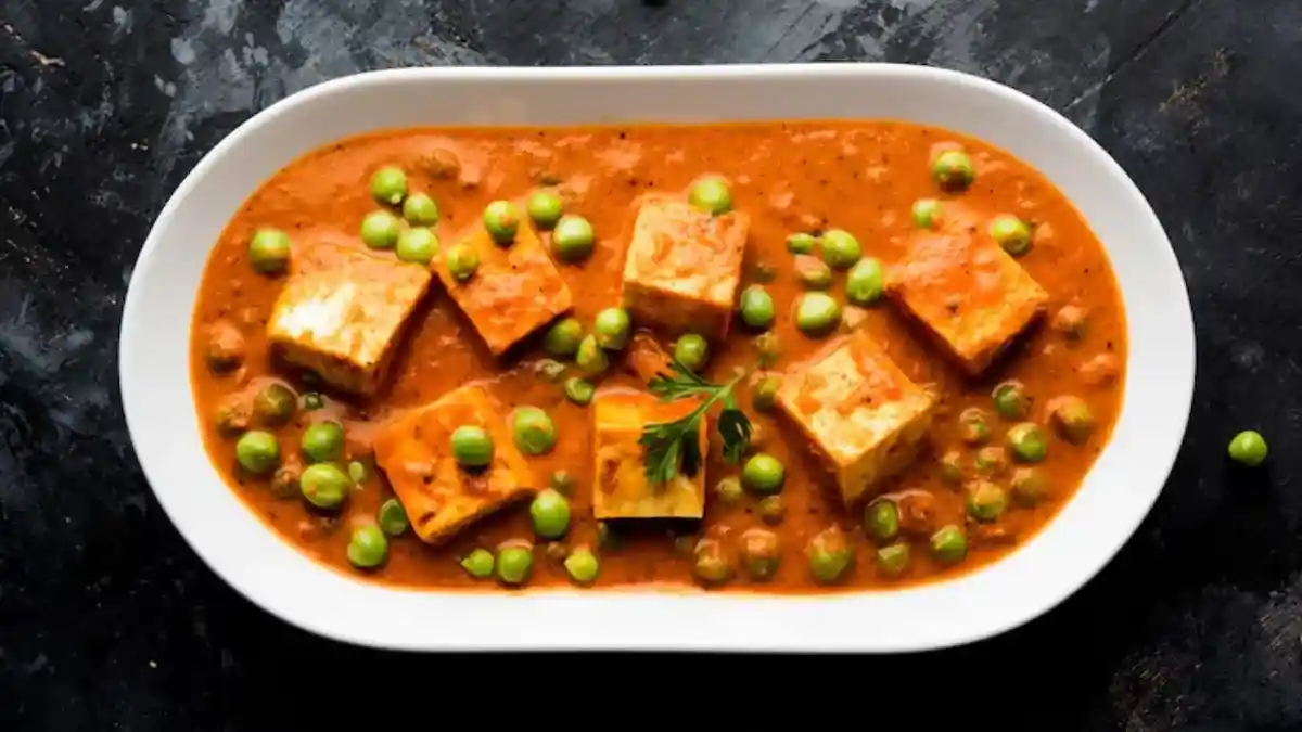 Matar Paneer