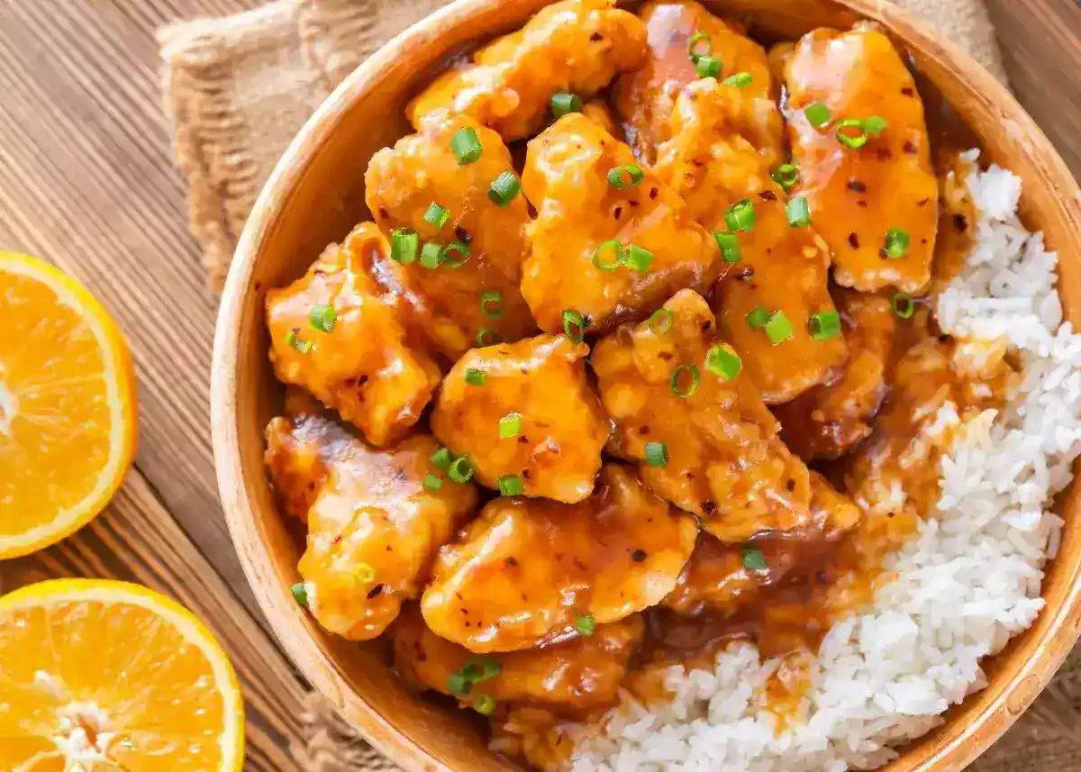 Poulet à l'orange, sauce aigre-douce