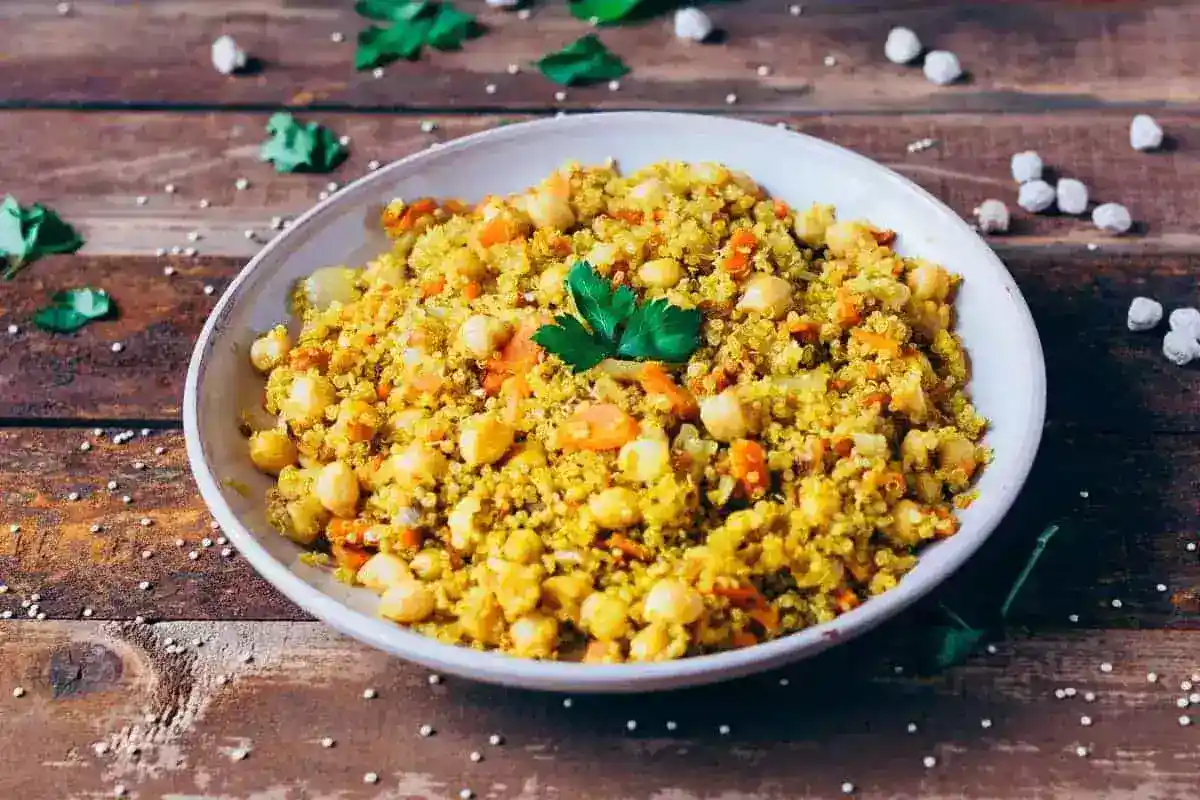Quinoa con calabaza y garbanzos especiados