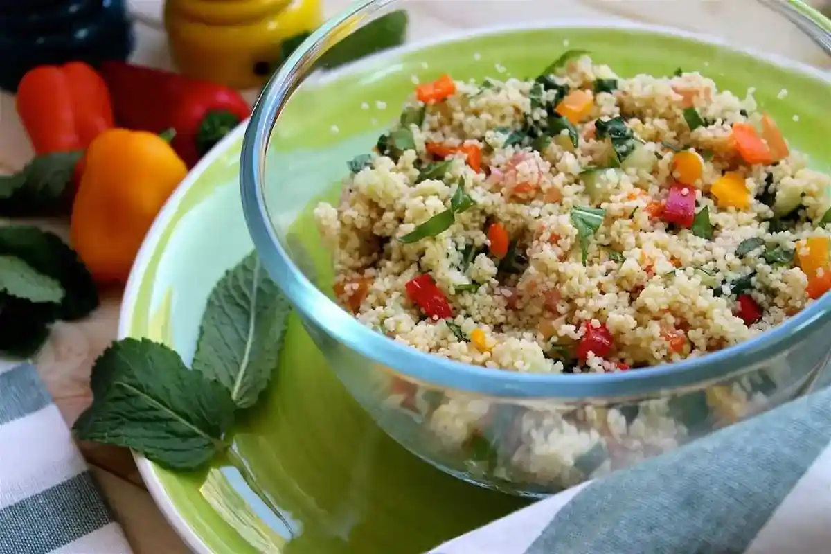 Libanesisk tabbouleh med mynte og naturlig sitron