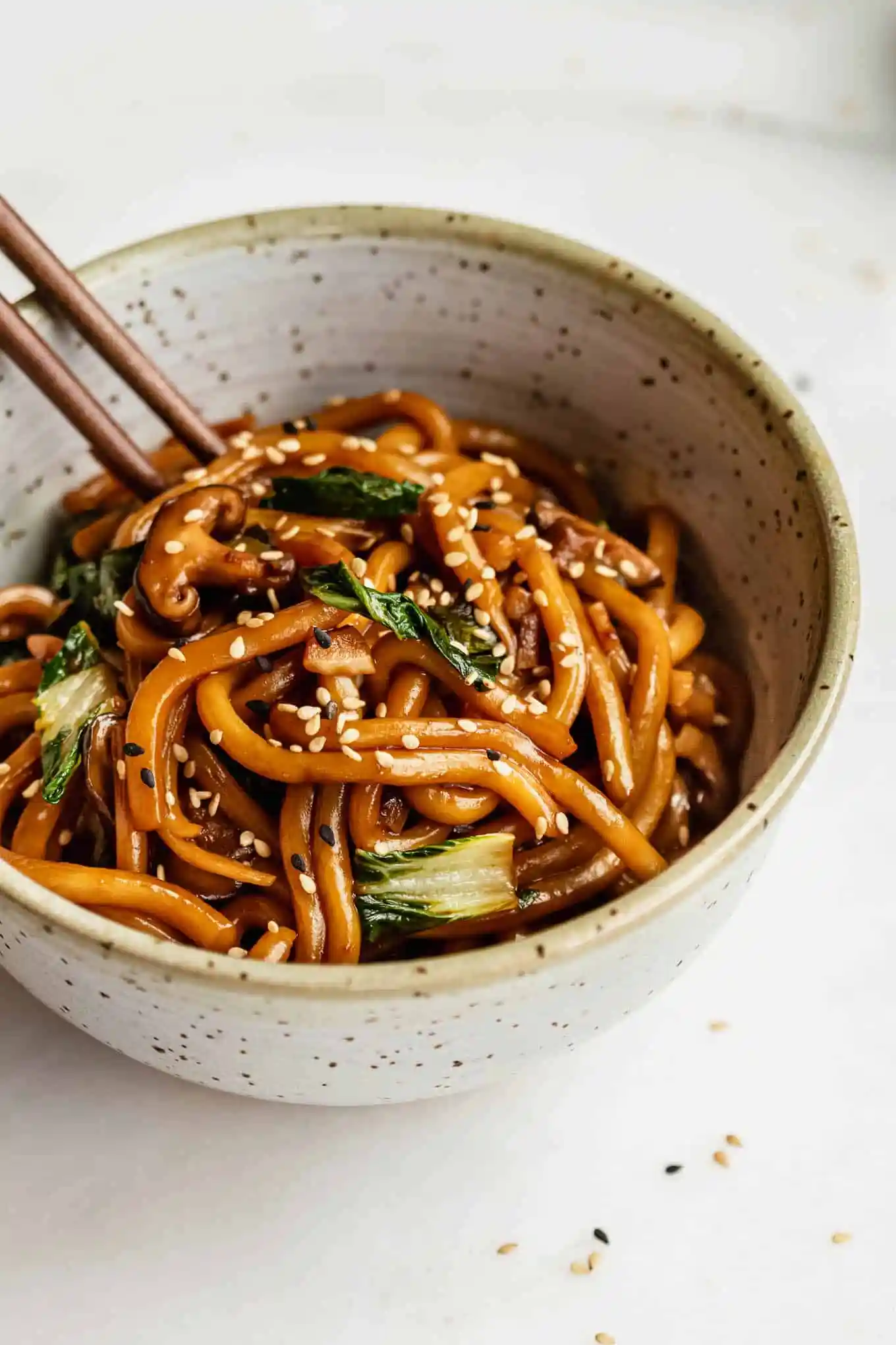 Yaki Udon: Skillet Japanese Delight
